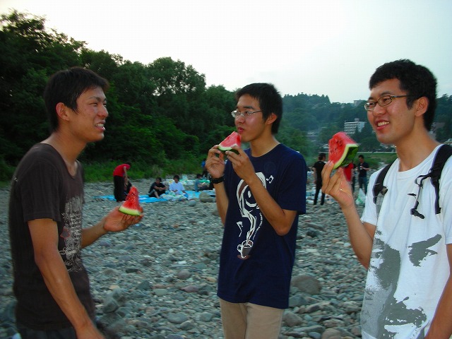 b3.jpg